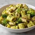 One Pan Creamy Pesto Chicken & Broccoli Pasta Recipe