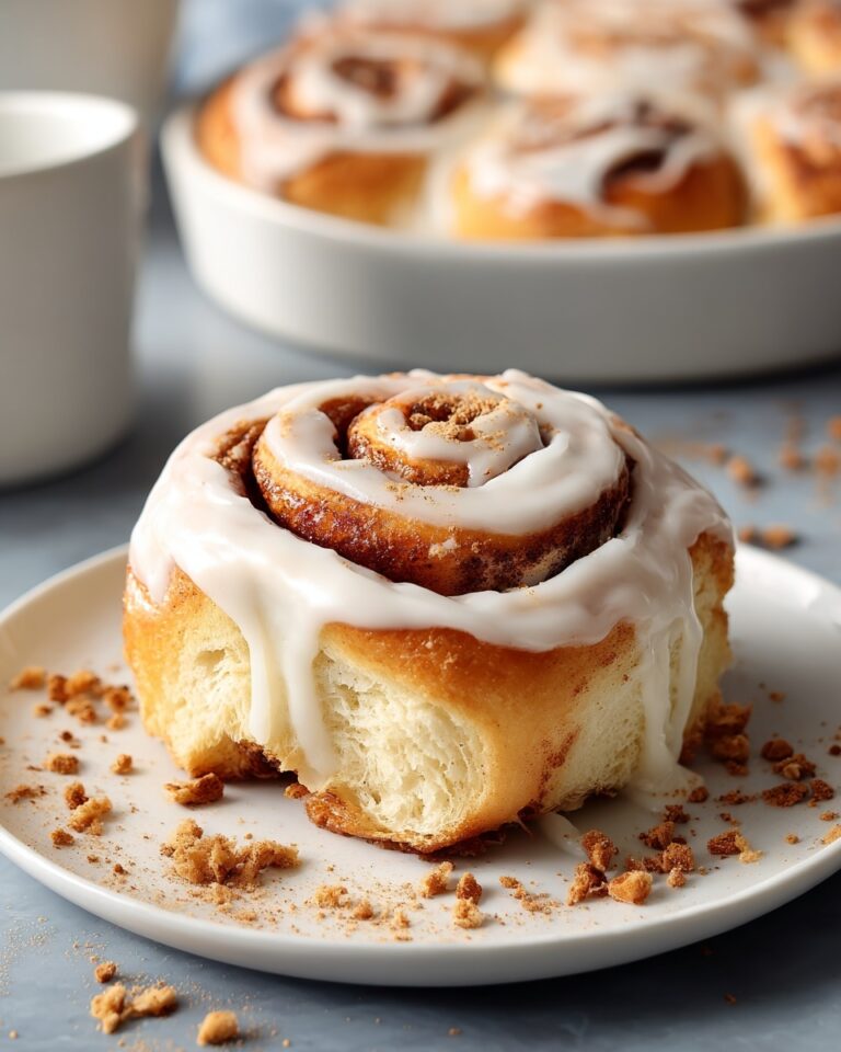 Ooey Gooey Cinnamon Roll Cake Recipe